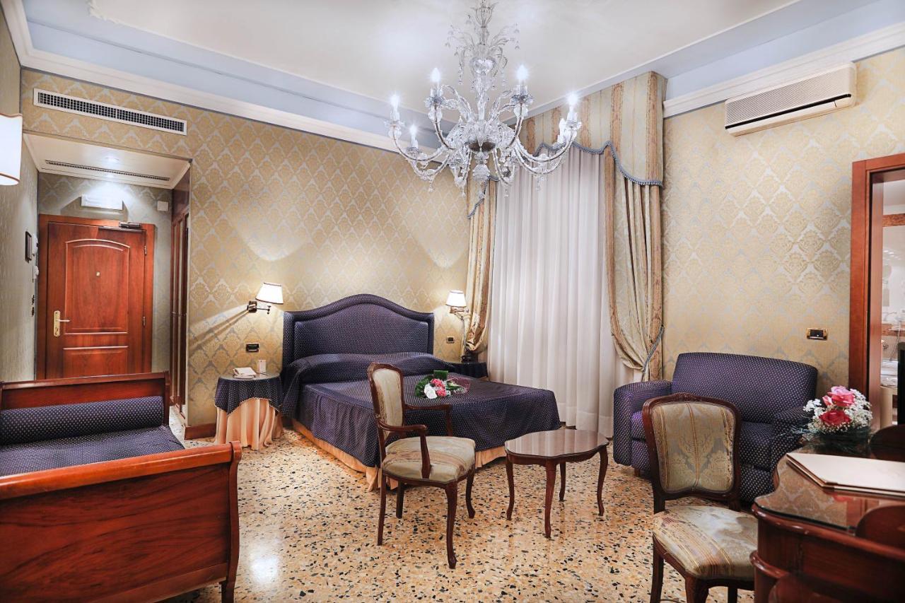 Hotel Colombina Venezia Esterno foto