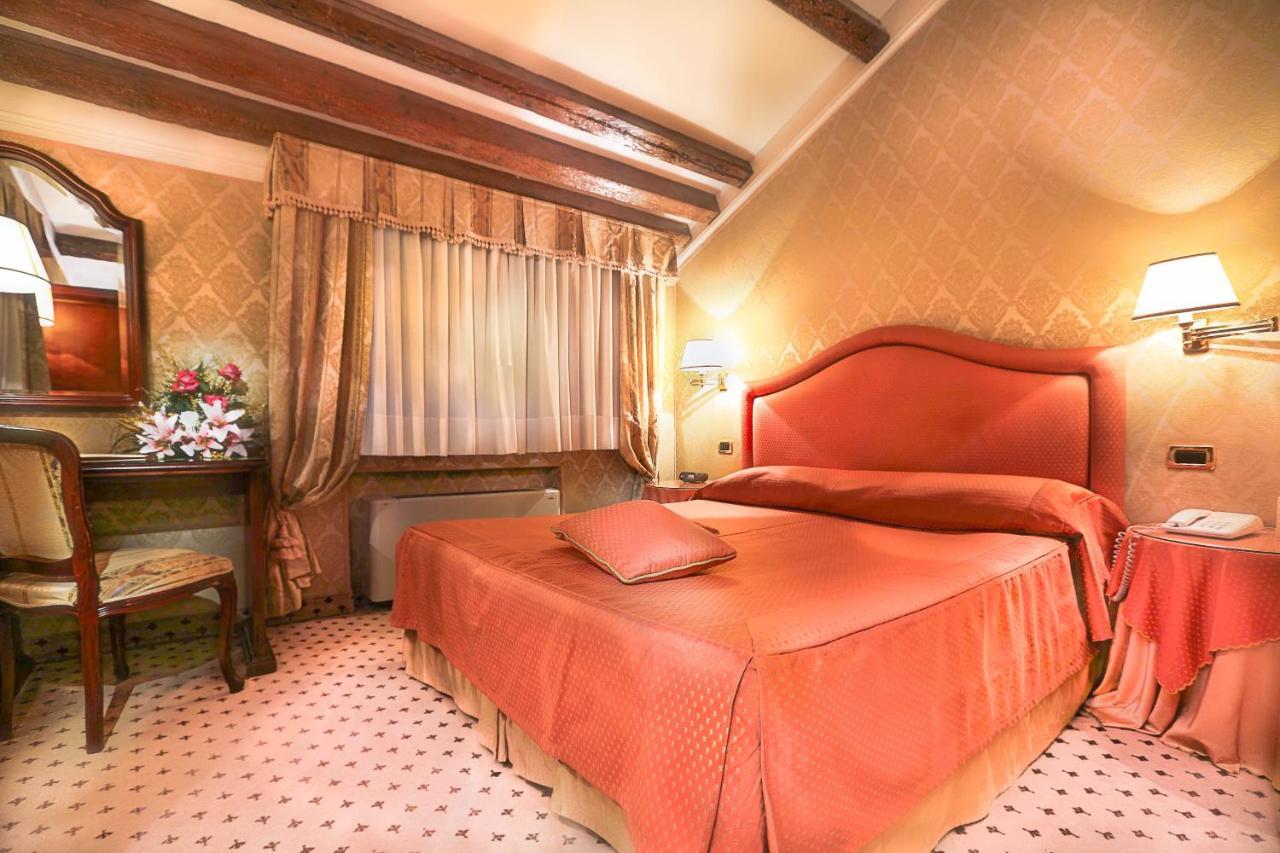 Hotel Colombina Venezia Esterno foto
