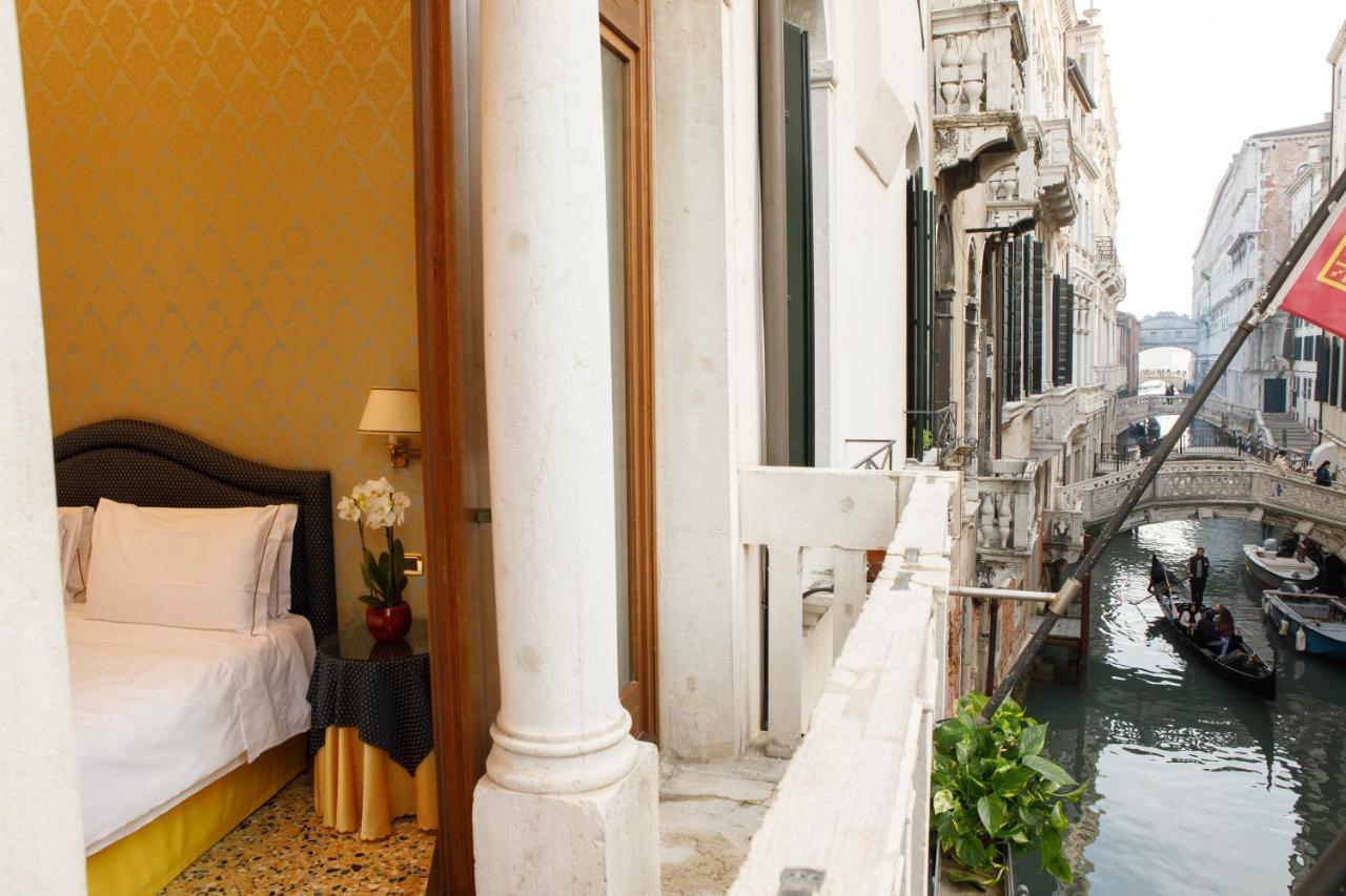 Hotel Colombina Venezia Esterno foto