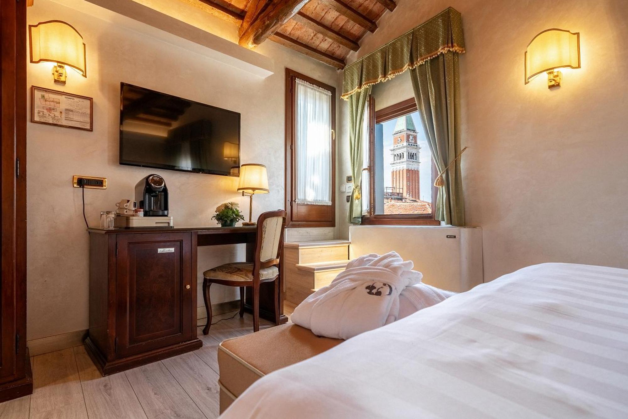 Hotel Colombina Venezia Esterno foto