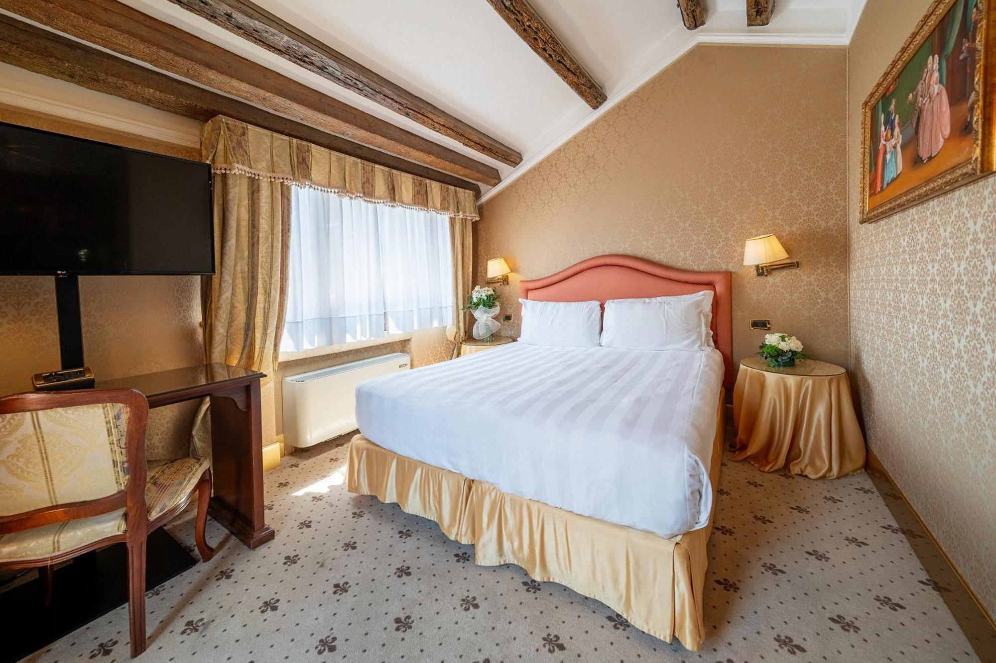 Hotel Colombina Venezia Esterno foto
