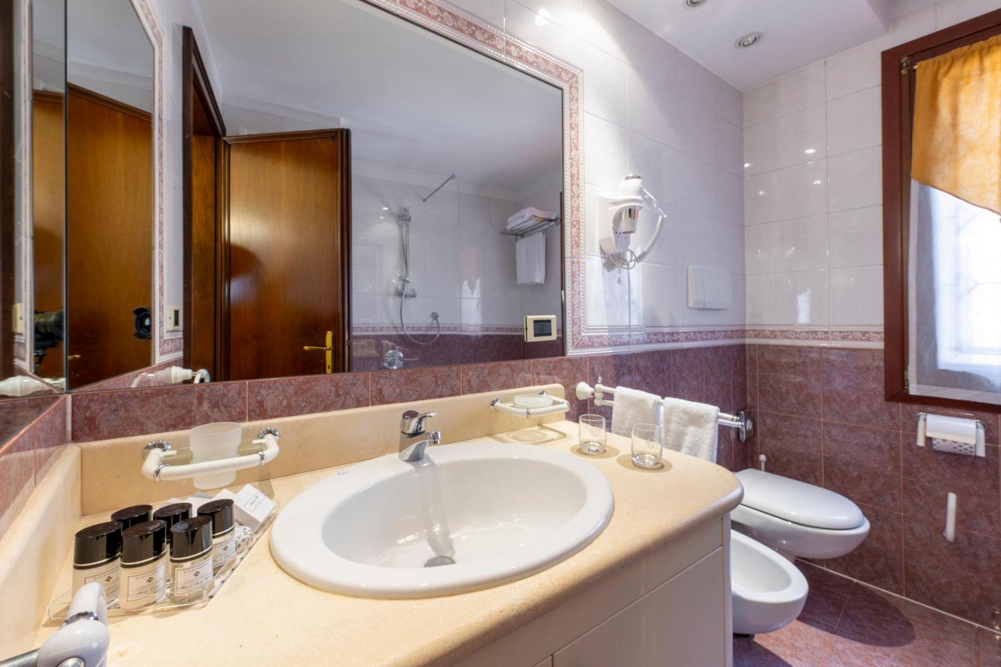 Hotel Colombina Venezia Esterno foto